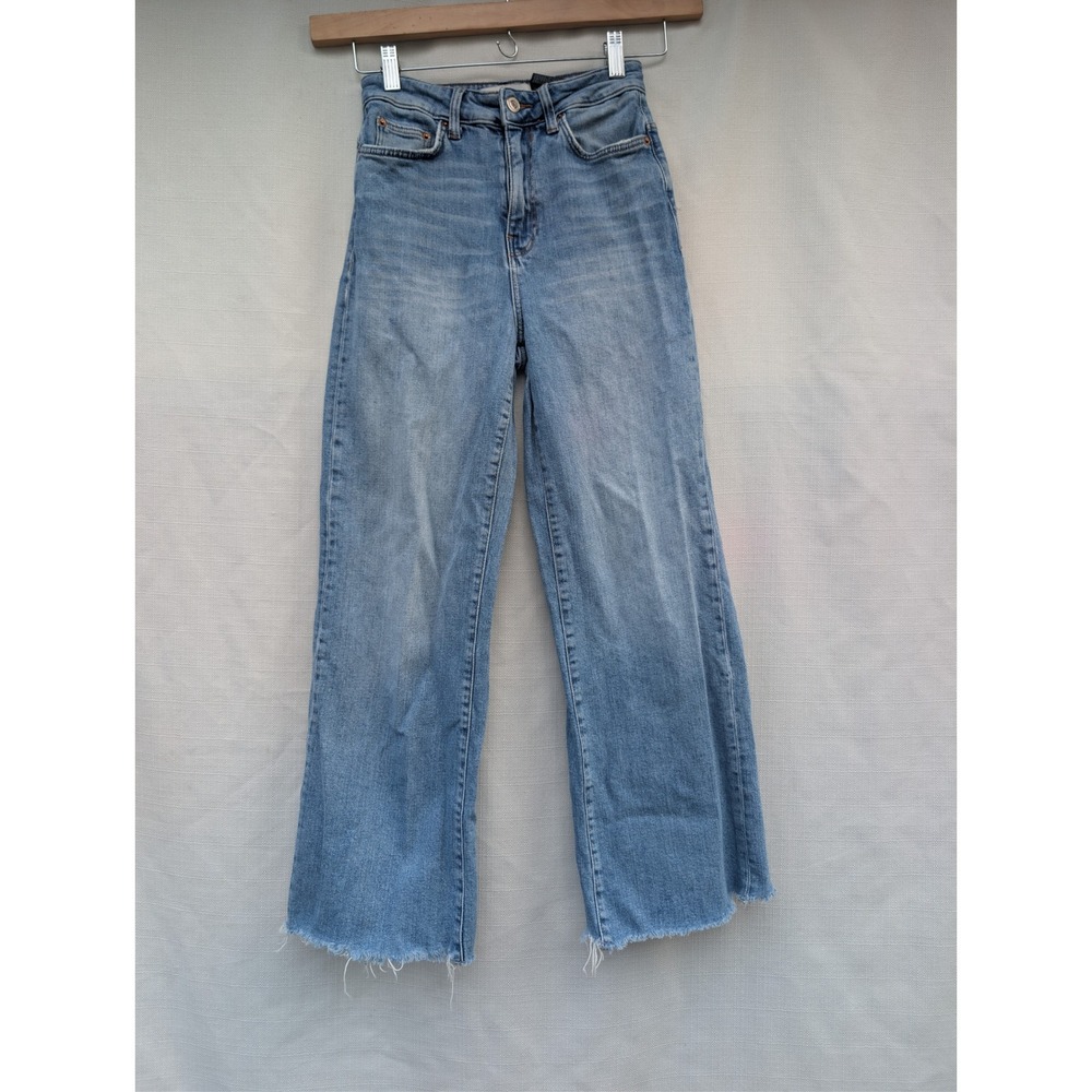 ZARA The HW Culotte Jeans Womens 2 Light Wash High Waist Raw Hem Stretch Denim